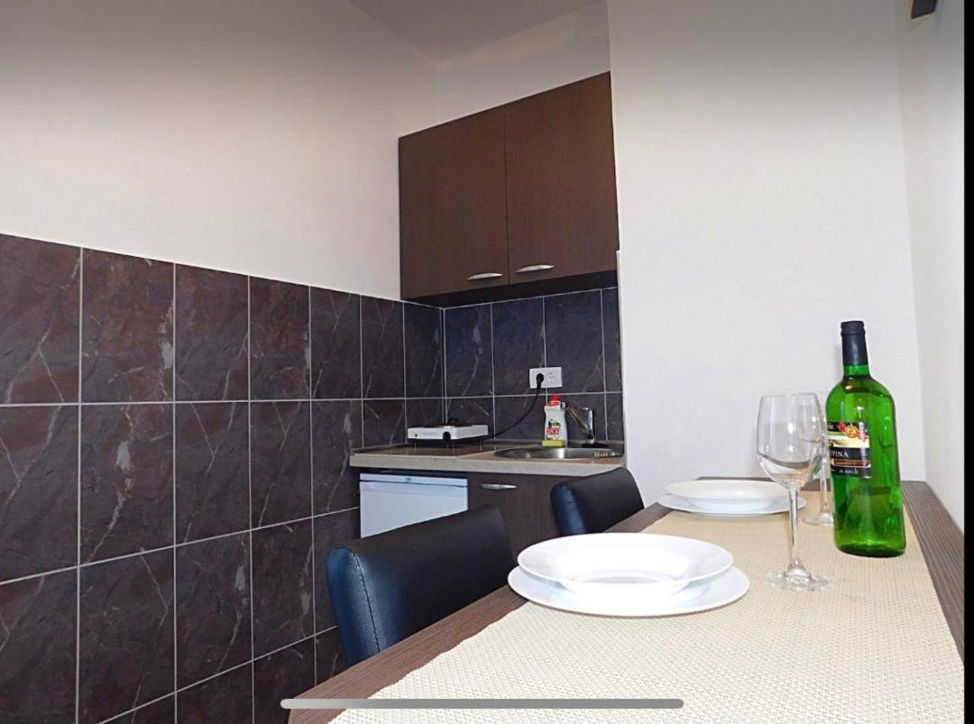 Apartments Lekic בודווה מראה חיצוני תמונה